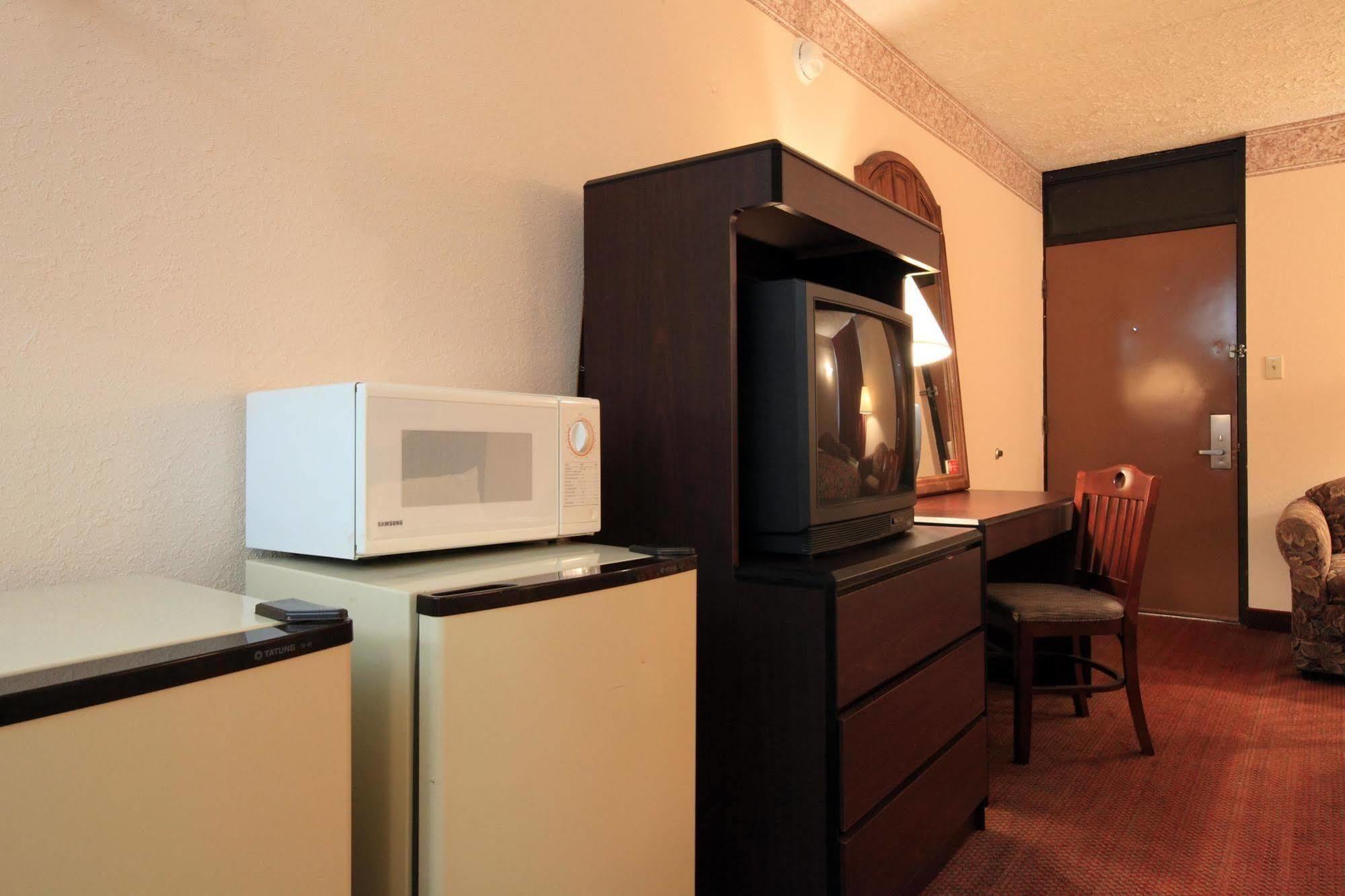 Americas Best Value Inn North Capital Raleigh Camera foto
