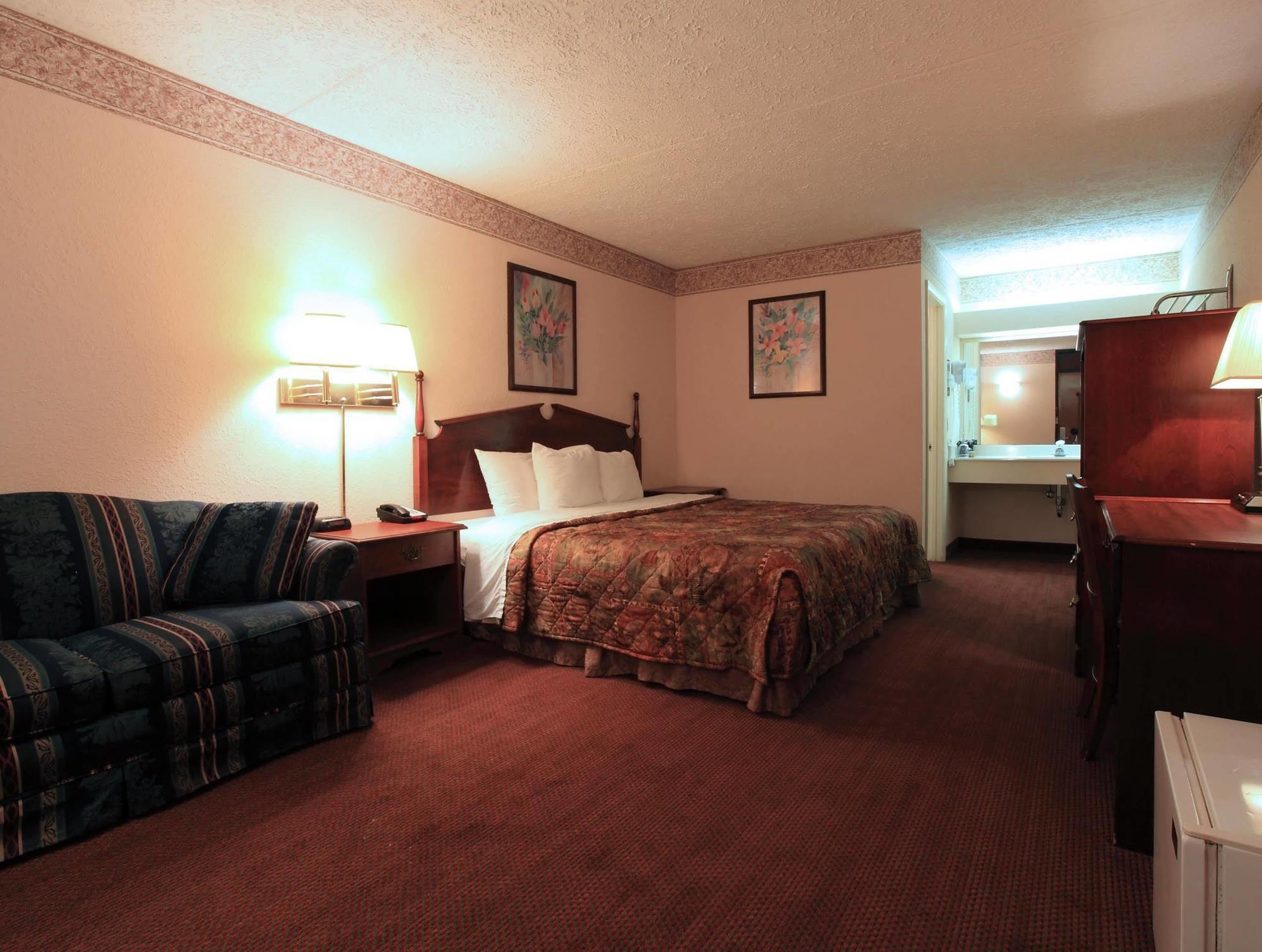 Americas Best Value Inn North Capital Raleigh Esterno foto